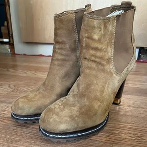 Tory Burch Suede Chelsea Boots